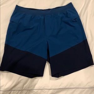 Men’s Lululemon workout shorts